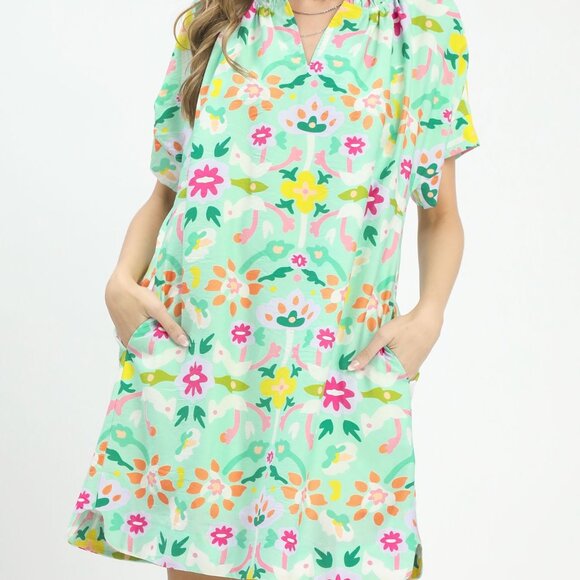 Umgee Dresses & Skirts - Umgee Abstract Floral Shift Dress‎